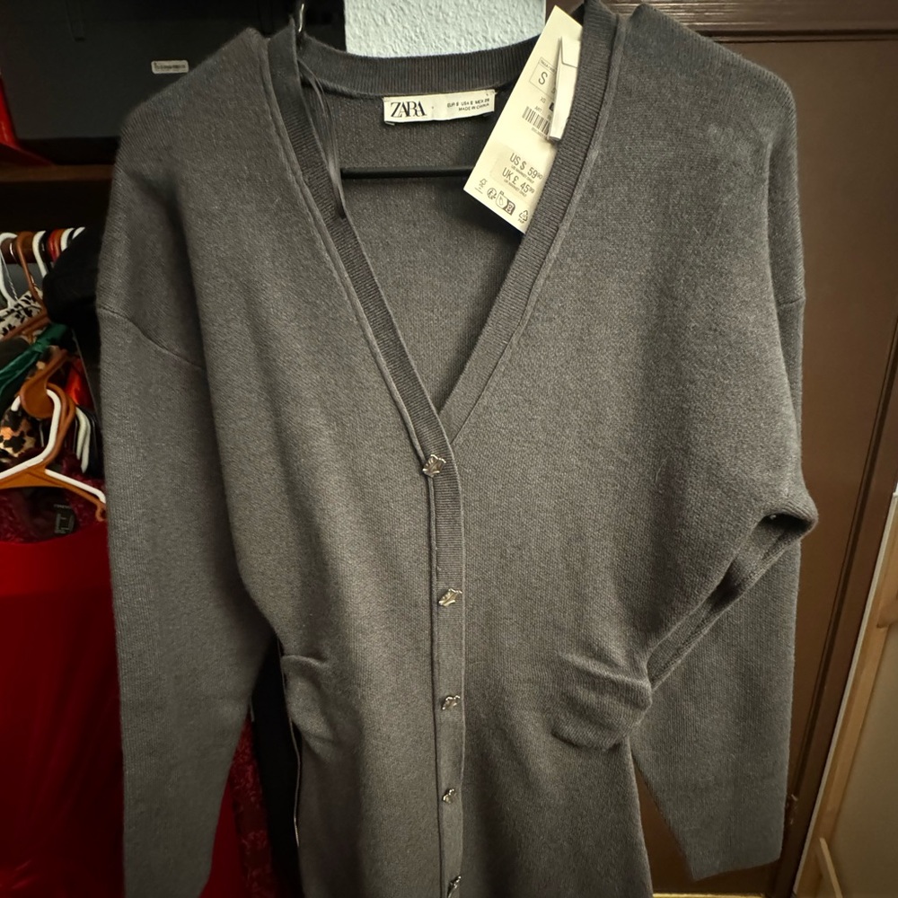 Zara sweater dress never been worn